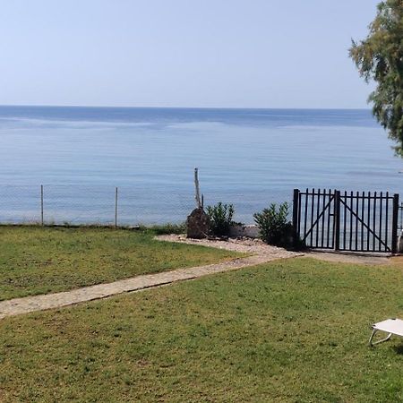Sea Esta Holiday Home Néa Skióni Eksteriør bilde